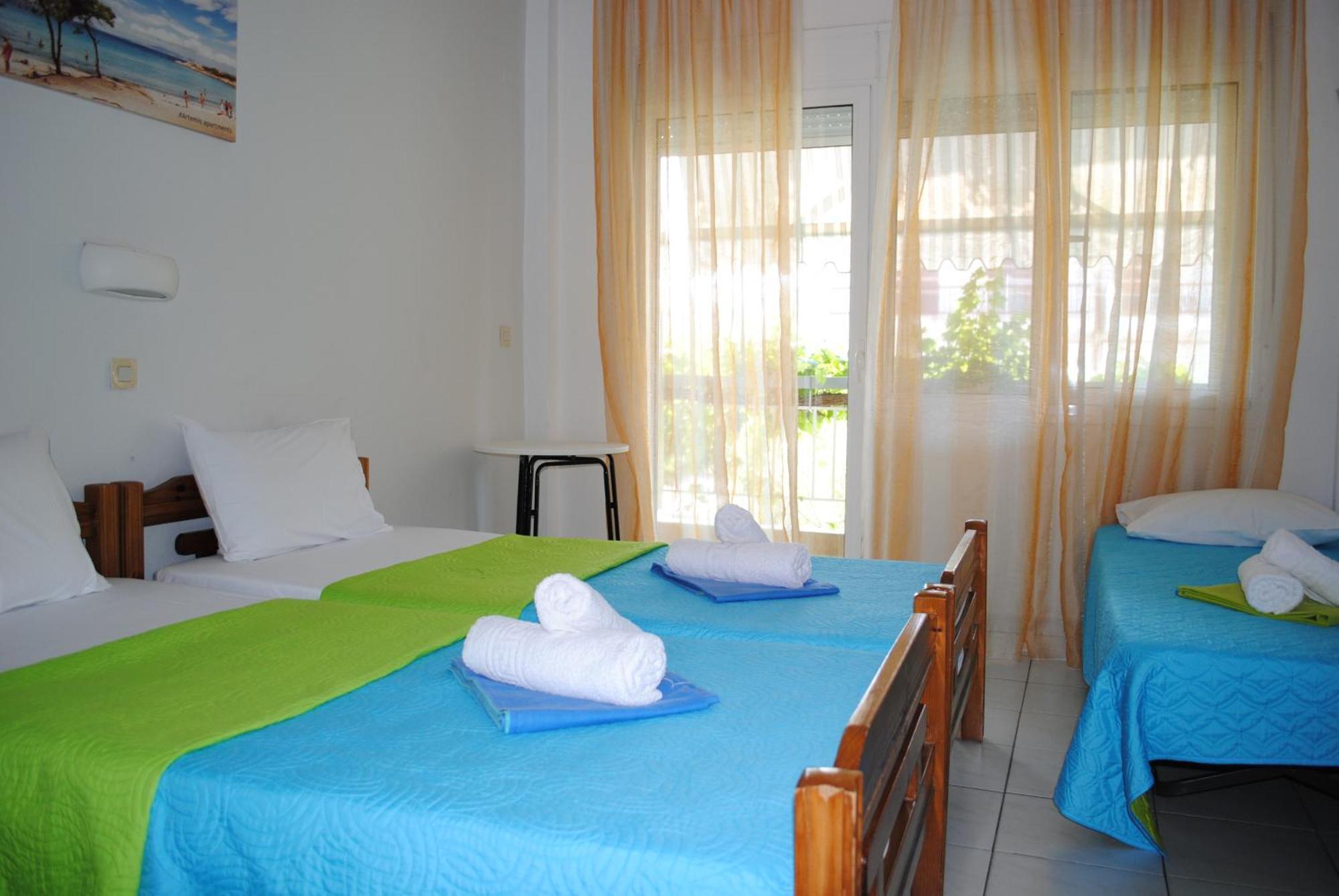 Artemis Apartments Паралия-Дионисиу Экстерьер фото