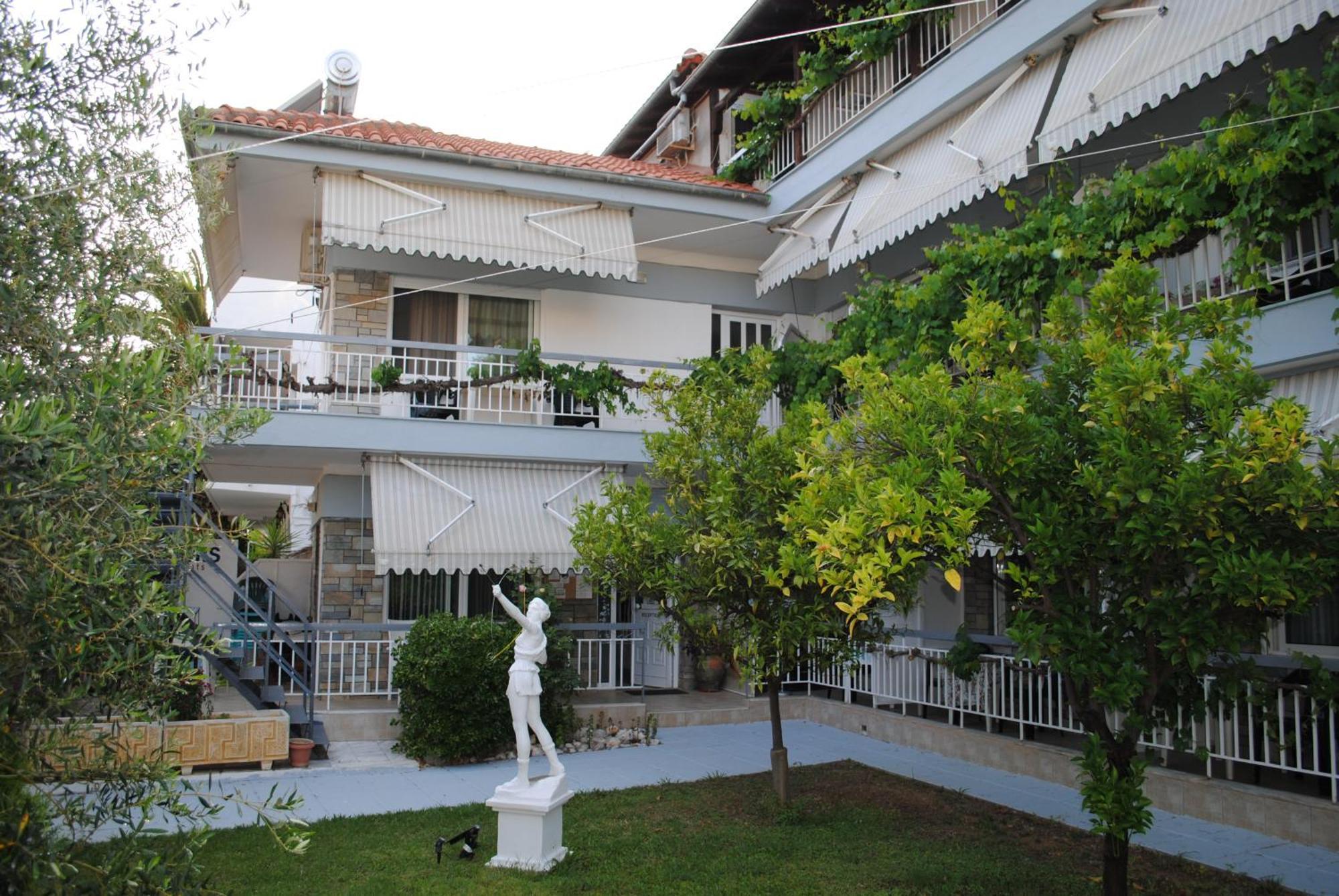 Artemis Apartments Паралия-Дионисиу Экстерьер фото