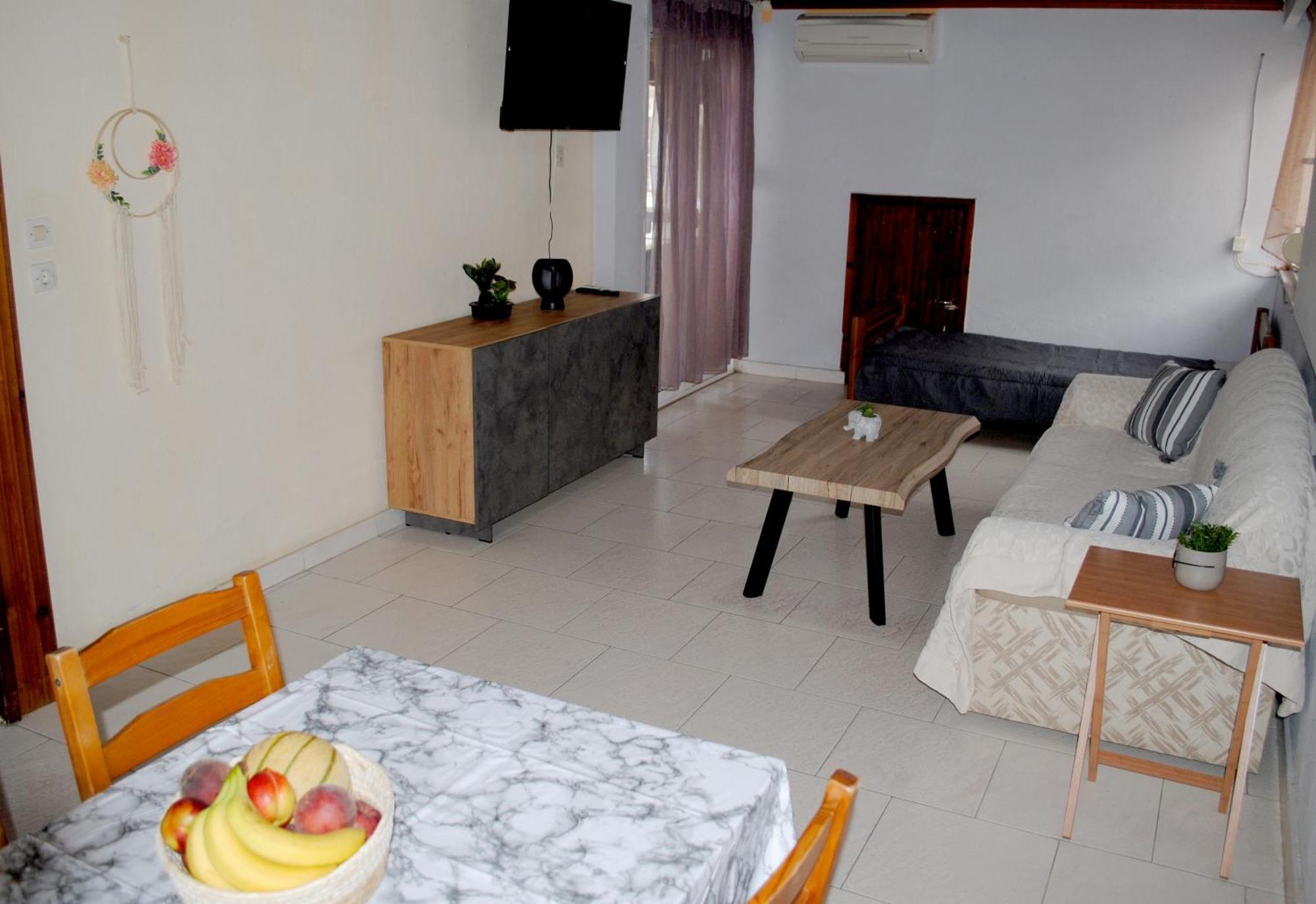Artemis Apartments Паралия-Дионисиу Экстерьер фото